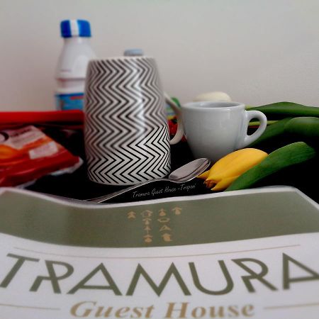 Tramura Guest House トラーパニ エクステリア 写真
